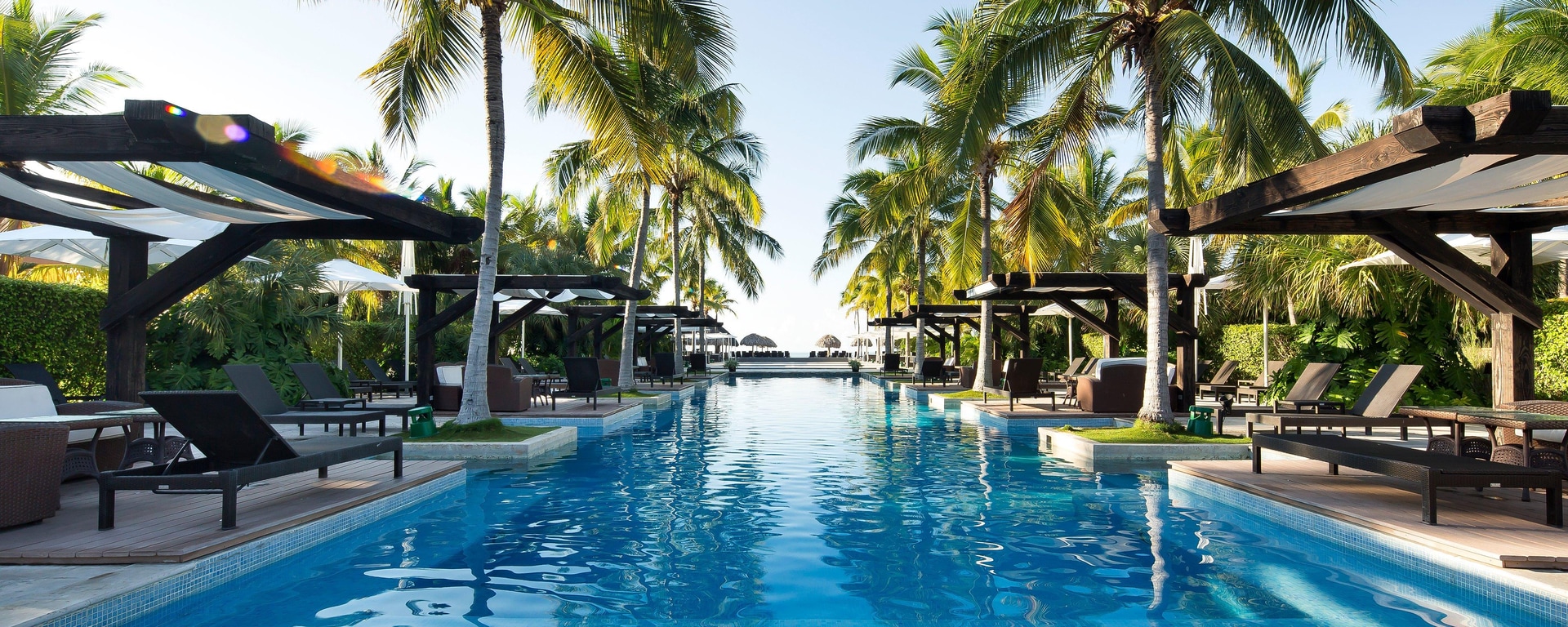 Buenaventura · Río Hato — The beach: a location Comfort Care Panama supports with full white-glove concierge service.